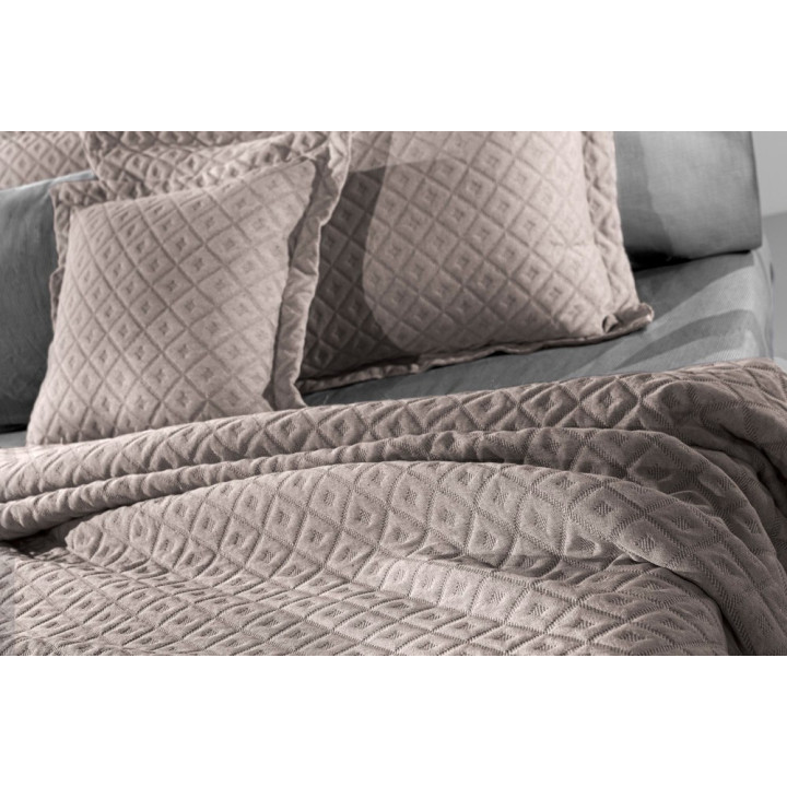 Guy Laroche Κουβέρτα - Κάλυμμα κρεβατιού CUBIC WENGE 245x260