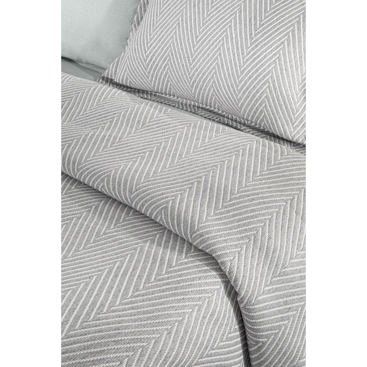 Κουβέρτα jacquard Vigo Silver 160x260 Guy Laroche